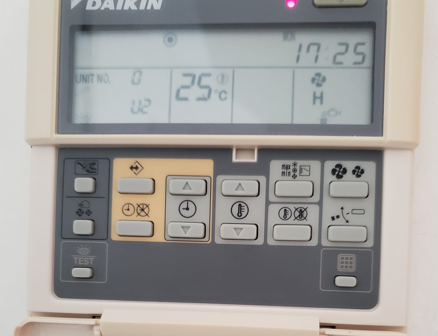 daikin oshibka U2